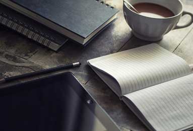 2015年NBA季后赛经典对决：骑士VS老鹰系列赛回顾